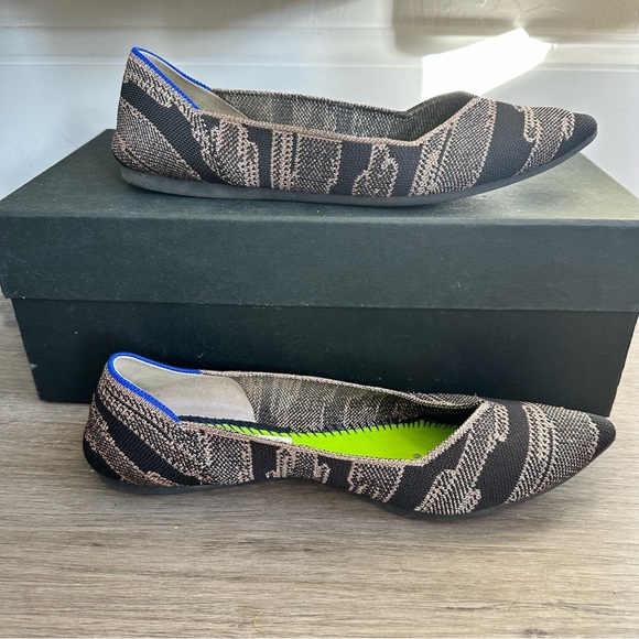 Rothy's The Point Women's Size 9.5 US Golden Shimmer Pointy Slip on Flat Shoes - Picture 7 of 8